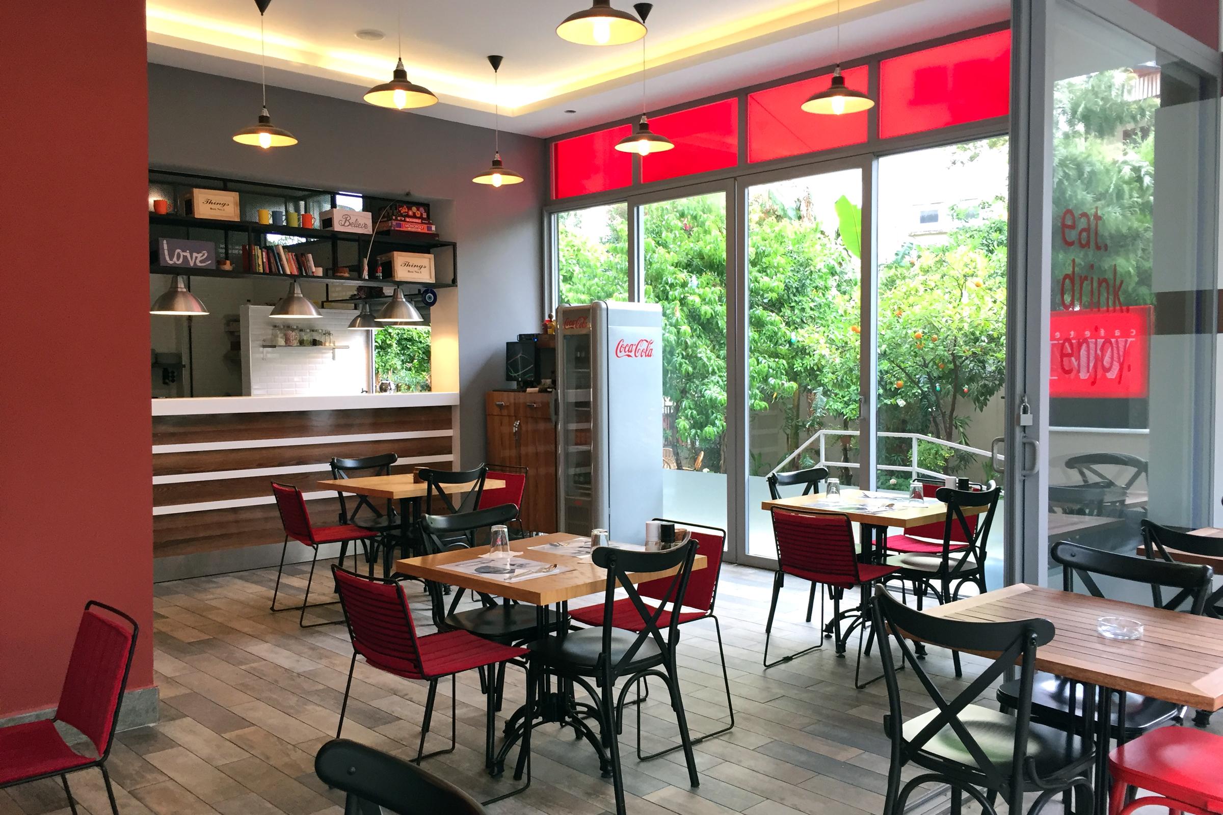 珀尔公寓酒店 阿拉尼亚 外观 照片